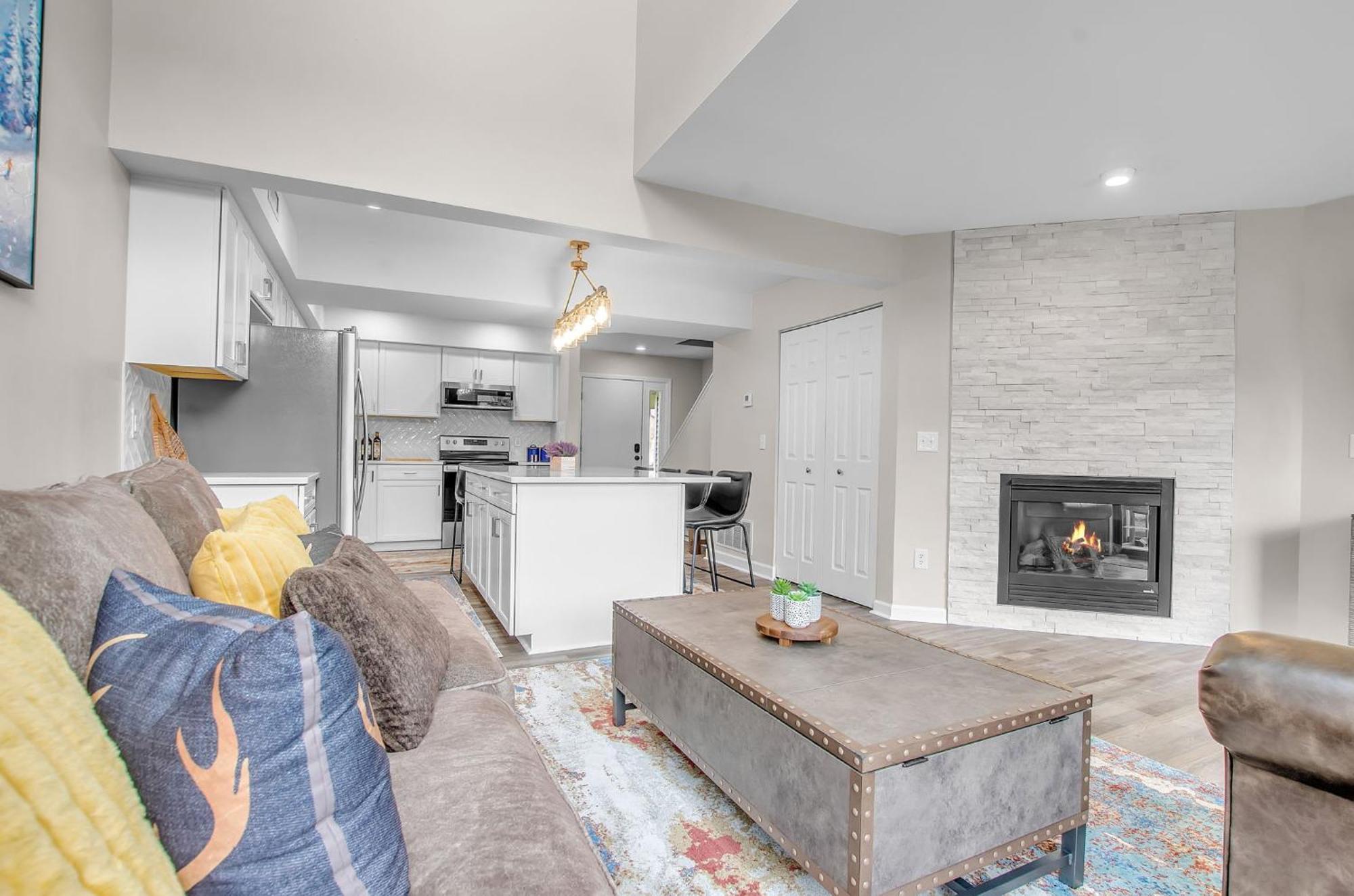 Family Townhouse With Fireplace Ellicottville Bagian luar foto